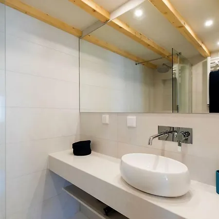 Sequeira Luminoso Apartment *